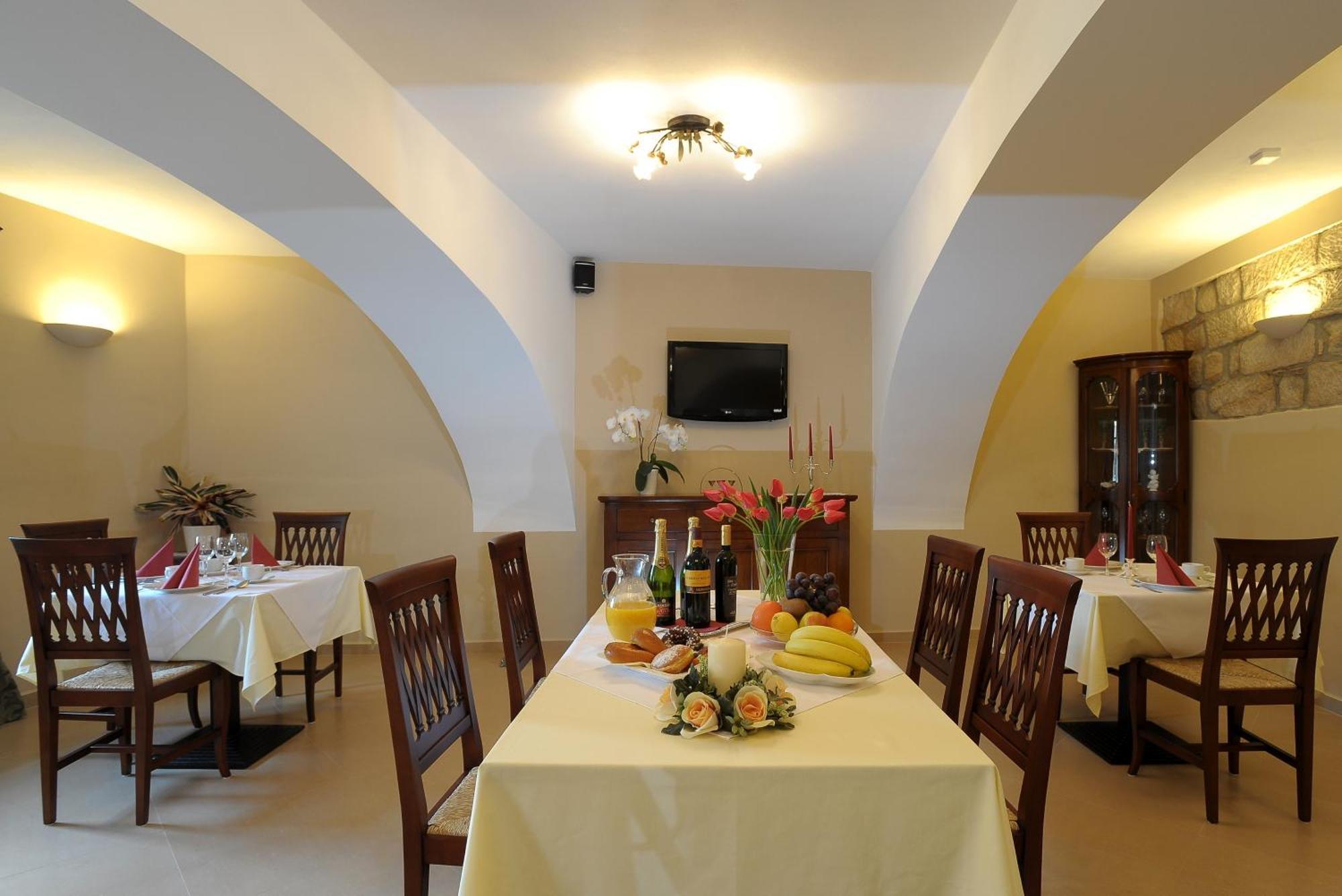 U Krale Hotel Jičín