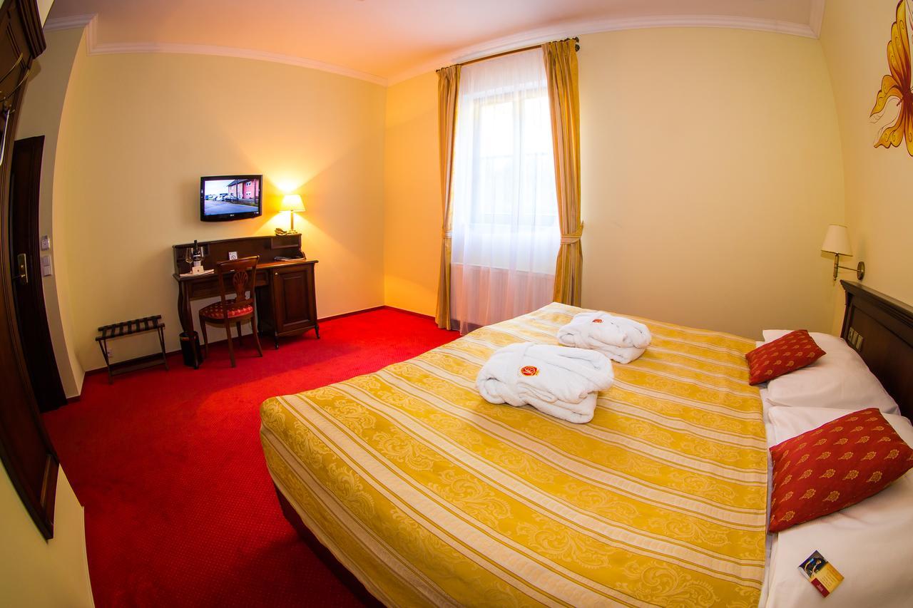 Hotel U Krale 3*